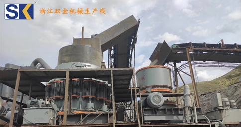 時(shí)產(chǎn)500噸石頭粉碎機(jī)多少錢(qián)