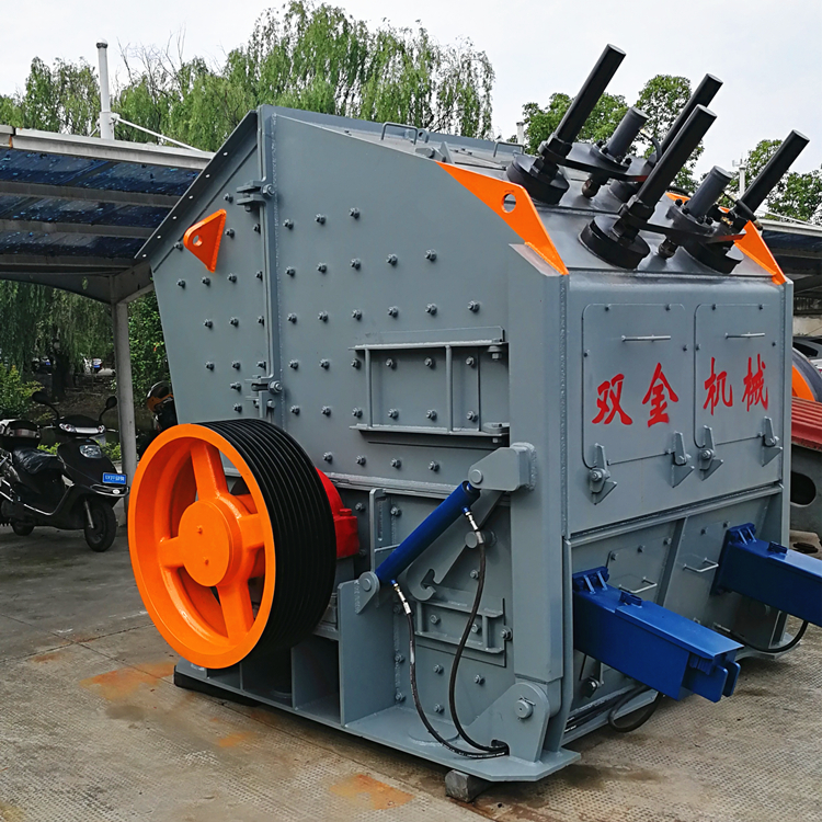 反擊式破碎機(jī)和顎式破碎機(jī)的區(qū)別