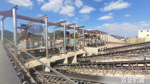 雙金機械石子生產(chǎn)線現(xiàn)場