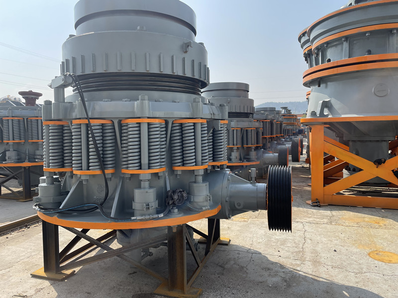 雙金機(jī)械彈簧圓錐破碎機(jī)