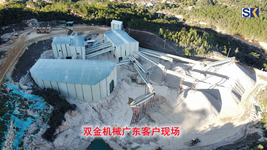 雙金機械客戶制砂生產(chǎn)線現(xiàn)場