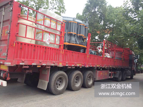 浙江雙金機(jī)械圓錐破碎機(jī)