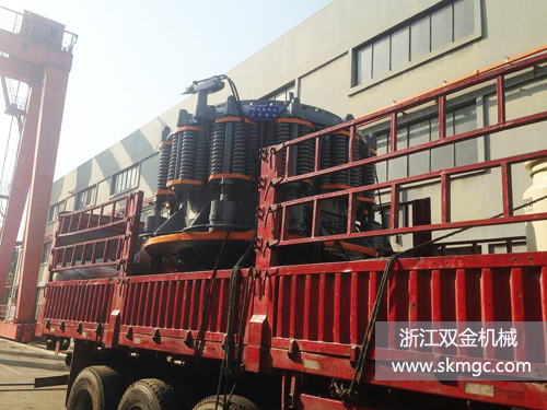 浙江雙金機(jī)械圓錐機(jī)