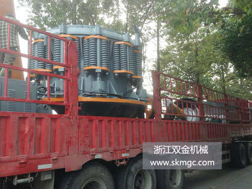 浙江雙金機(jī)械圓錐式破碎機(jī)