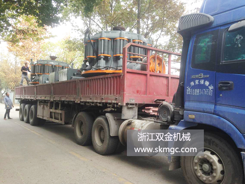 浙江雙金機械圓錐機