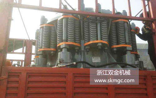 浙江雙金機(jī)械圓錐破碎機(jī)