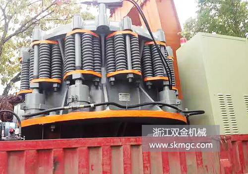 浙江雙金機械圓錐式破碎機