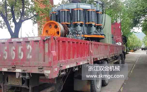 浙江雙金機械圓錐式破碎機