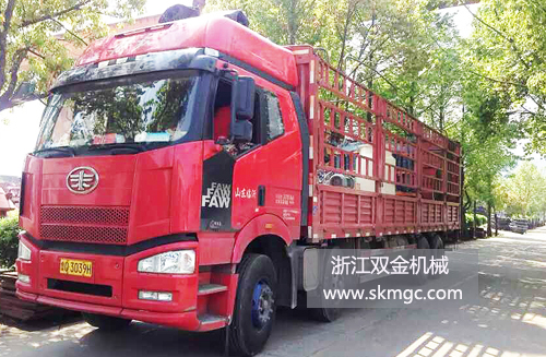 浙江雙金機(jī)械圓錐式破碎機(jī)