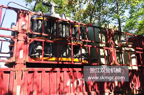 雙金機(jī)械圓錐式破碎機(jī)