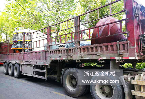 雙金機(jī)械圓錐式破碎機(jī)