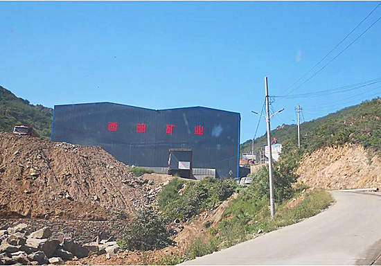 時(shí)產(chǎn)1000噸花崗巖破碎生產(chǎn)線