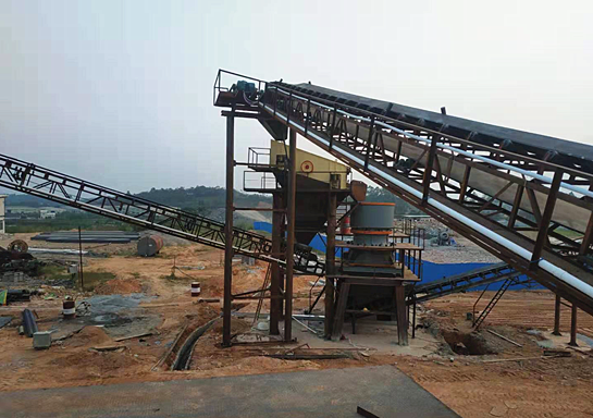 時產(chǎn)700噸破碎生產(chǎn)線