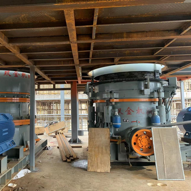 專業(yè)圓錐破碎機(jī)廠家?guī)淼姆e極變革——從安全性、效率性和成本三方面來看