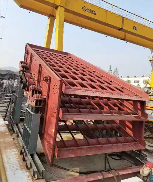 振動篩試機(jī)現(xiàn)場